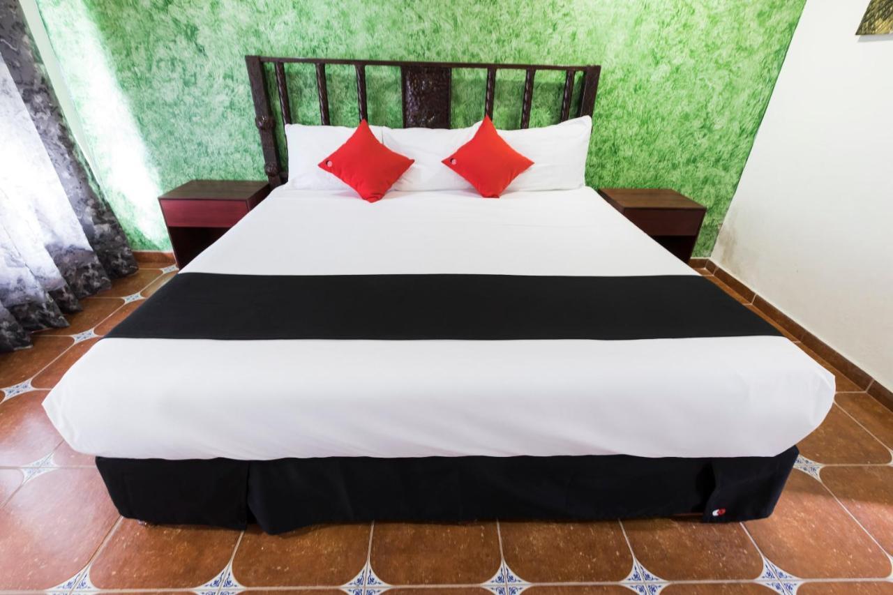 Hotel Hacienda Tonalmain, Central Nueva Tonala  Ngoại thất bức ảnh